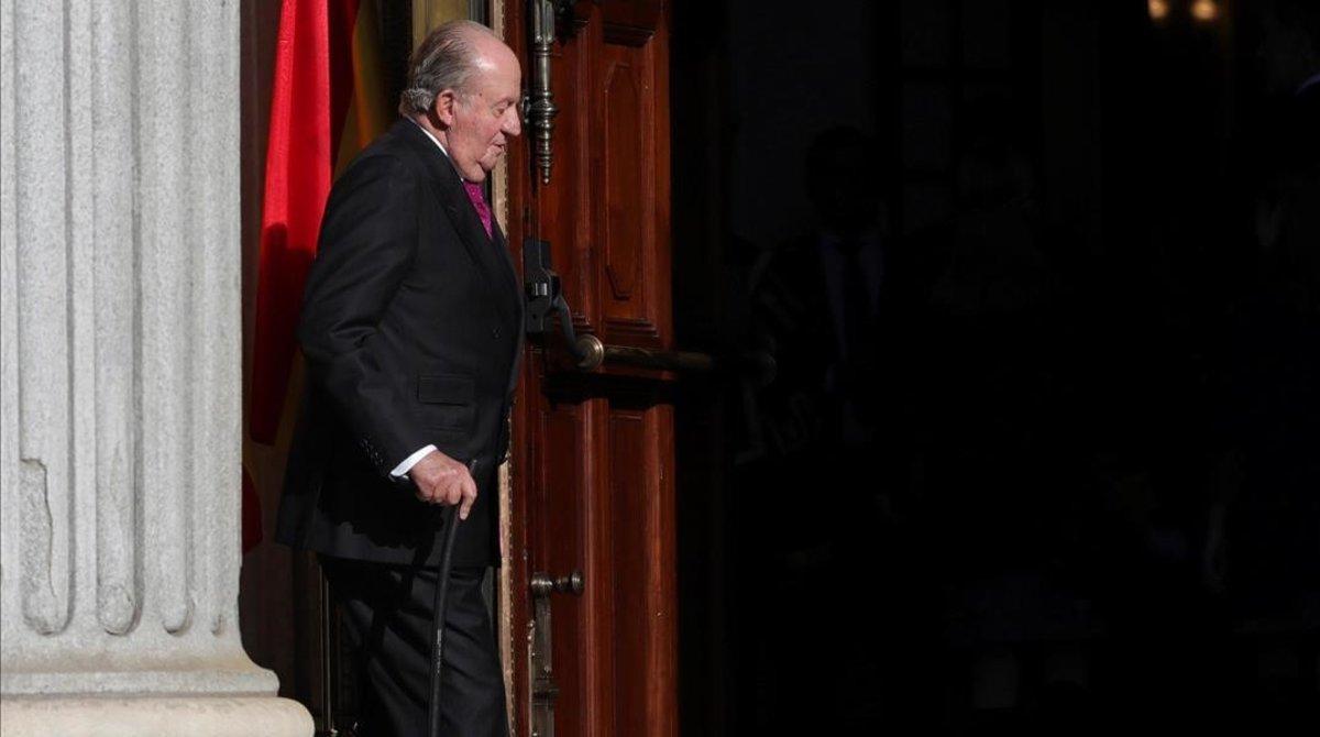 El rey Juan Carlos, en una visita al Congreso.