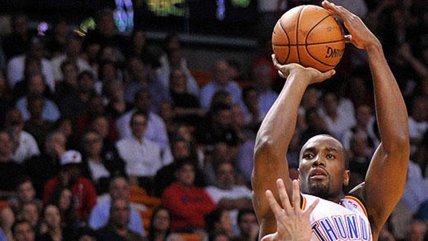 Los Thunder de Ibaka ganan el pulso con los campeones