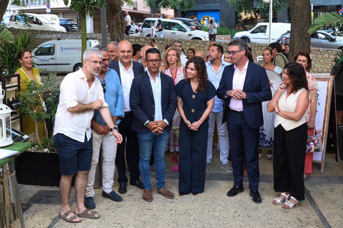 Inauguración del nuevo reloj de Vara de Rey en Ibiza. Inauguración del nuevo reloj de Vara de Rey en Ibiza.