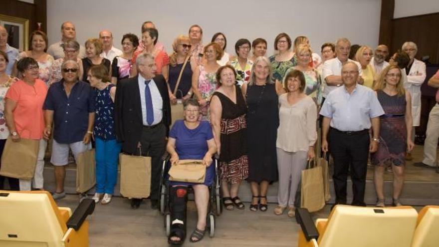 Homenaje en Xàtiva a los profesionales de la sanidad jubilados en 2016