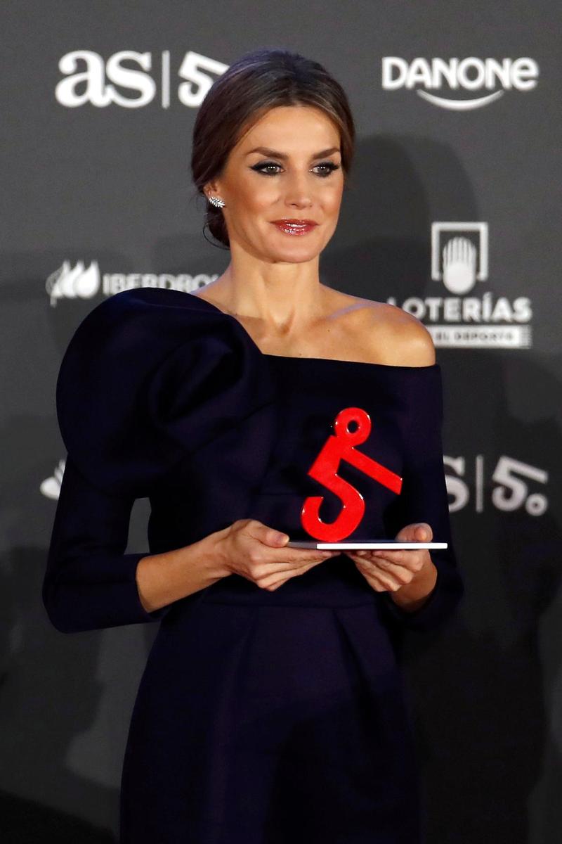 Doña Letizia en la entrega de los Premios As