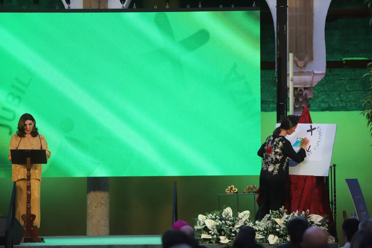 La entrega de los premios 'Ver Iglesia 25' y ‘Entidades con Corazón’, en imágenes