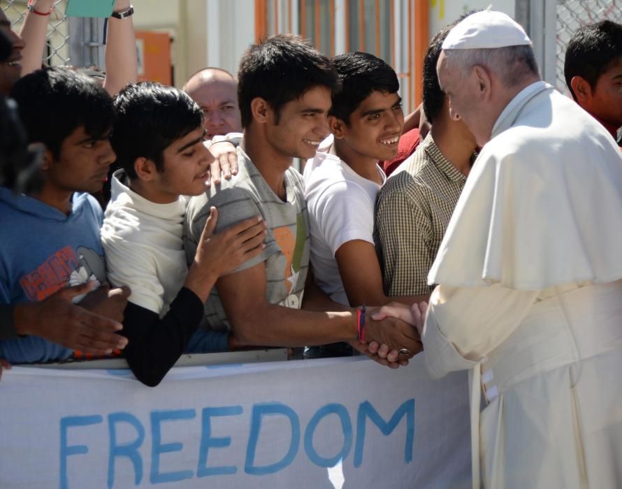 Visita del Papa a los refugiados en Lesbos.