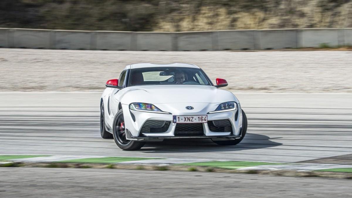 Las mejores fotos del Toyota GR Supra en una galería con más de 100 imágenes