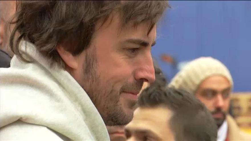 Fernando Alonso asiste a una ponencia en el Mobile World Congress de Barcelona