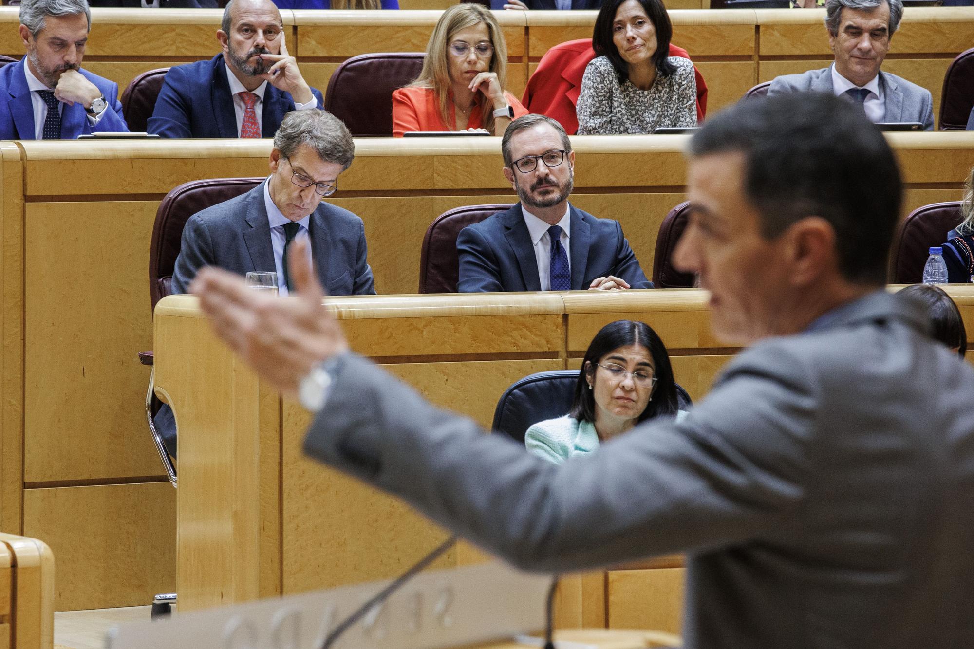 El presidente del Gobierno, Pedro Sánchez, interviene durante su segundo 'cara a cara' en el Senado con Feijóo en octubre de 2022.