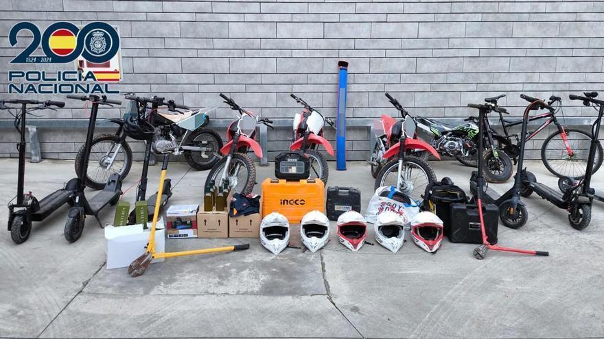 Detenidos unos ladrones reincidentes de Paterna tras pillarlos con cinco motos que robaron en un circuito