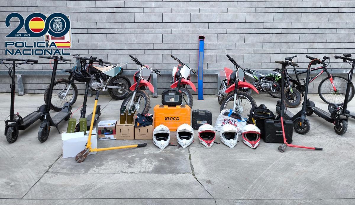 Material sustraído por los ladrones detenidos en Paterna.