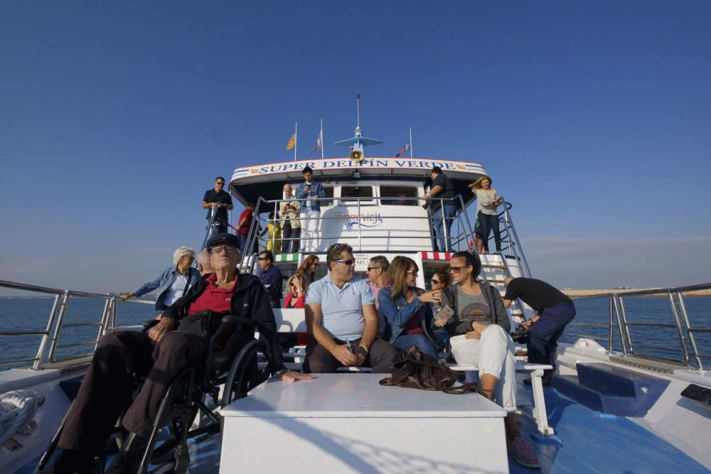 La Agencia Valenciana de Turismo, el Ayuntamiento de Torrevieja y la UA han organizado unas jornadas en las que se analiza el papel que debe desempeñar el turismo en la actividad pesquera tradicional