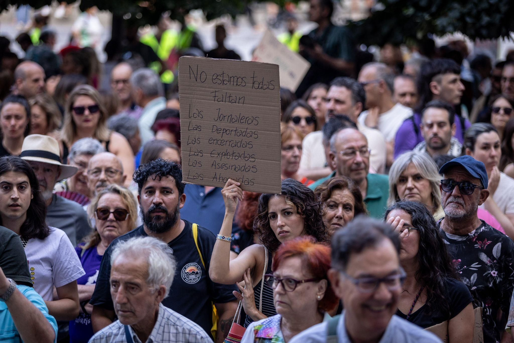 En imágenes | Manifestación en contra del racismo en Zaragoza