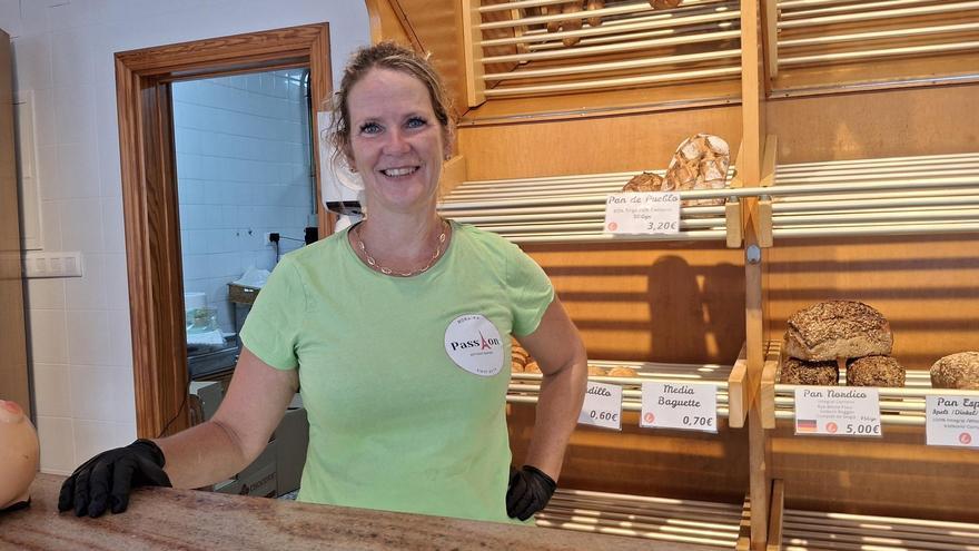 El Puerto de Xàbia recupera el pan de cada día: reabre el horno que cerró tras 41 años