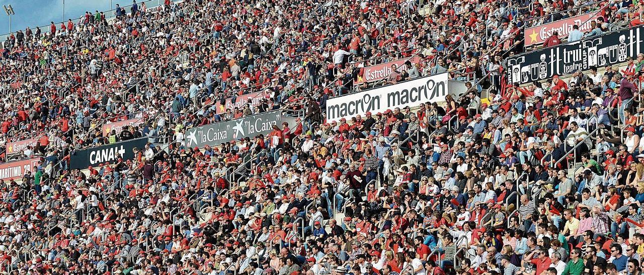 Las gradas del Visit Mallorca Estadi podrán acoger hasta cinco mil espectadores a partir del próximo 9 de mayo.