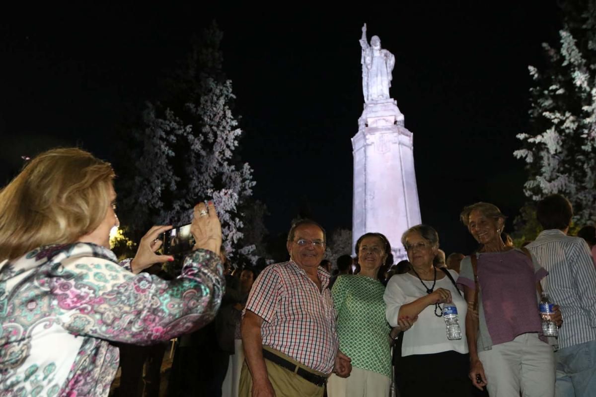 Fotogalería/  La nueva iluminación del Sagrado Corazón de las Ermitas.