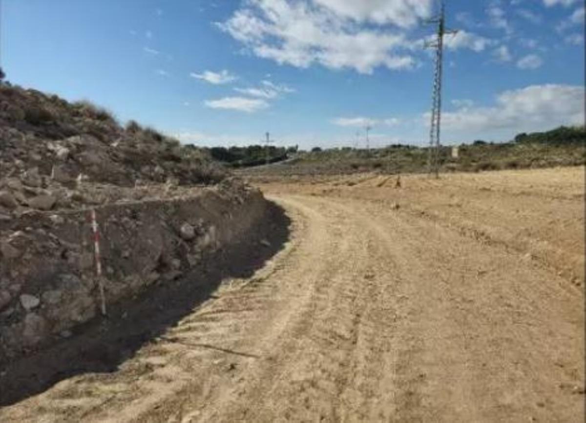 Movimientos de tierra en la zona cercana al yacimiento