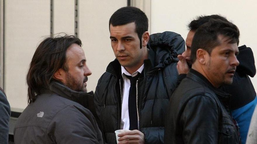 Mario Casas, en un descanso del rodaje del filme