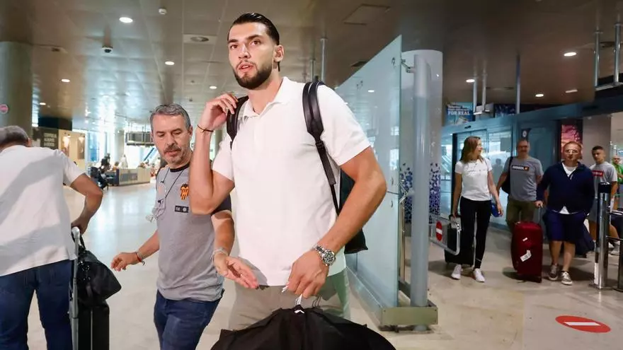 Primeras declaraciones de Rafa Mir tras fichar por el Valencia