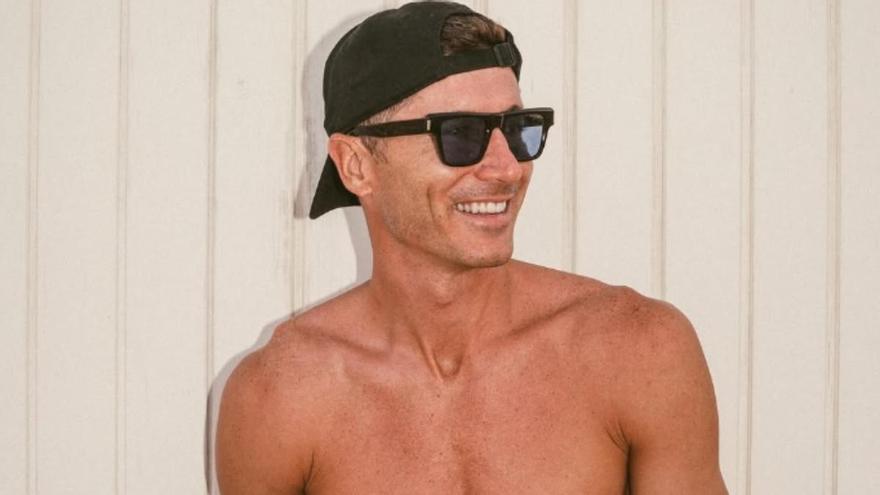 Robert Lewandowski (38 años) y su 'dieta invertida': "Empieza con un brownie de cacao puro, para luego seguir con arroz acompañado de carne o pescado de alta calidad, y finalizar con sopa o ensalada"
