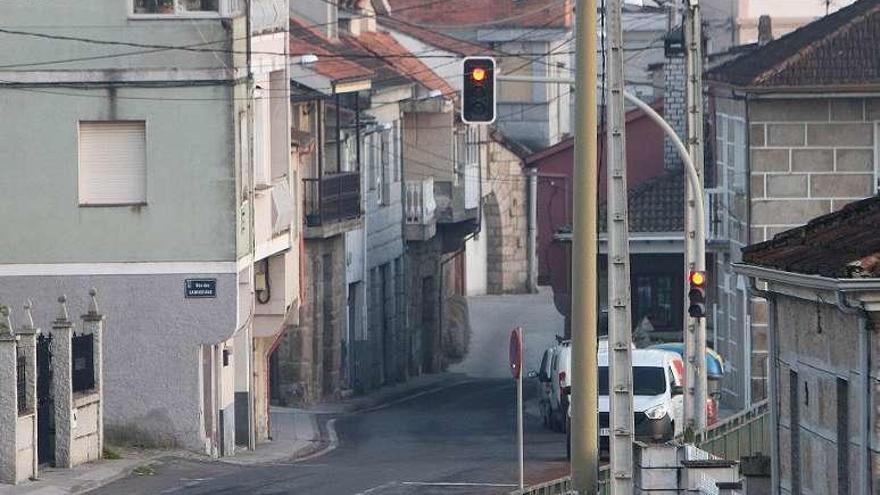 Una de las calles, en el núcleo de Rairo. // Iñaki Osorio