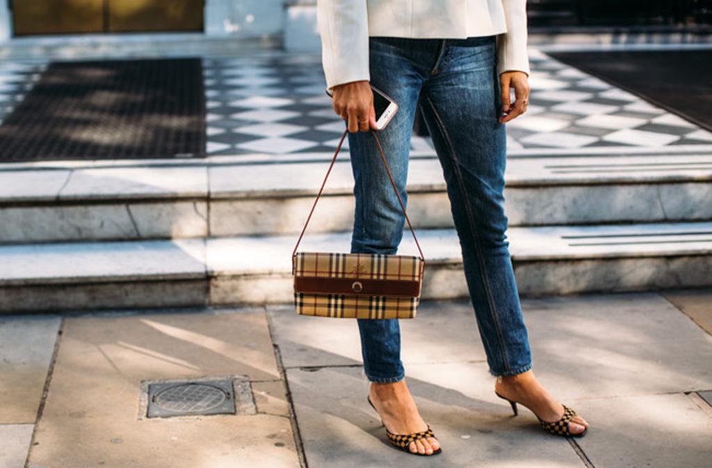 Pantalones vaqueros visto en el 'street style' de Londres