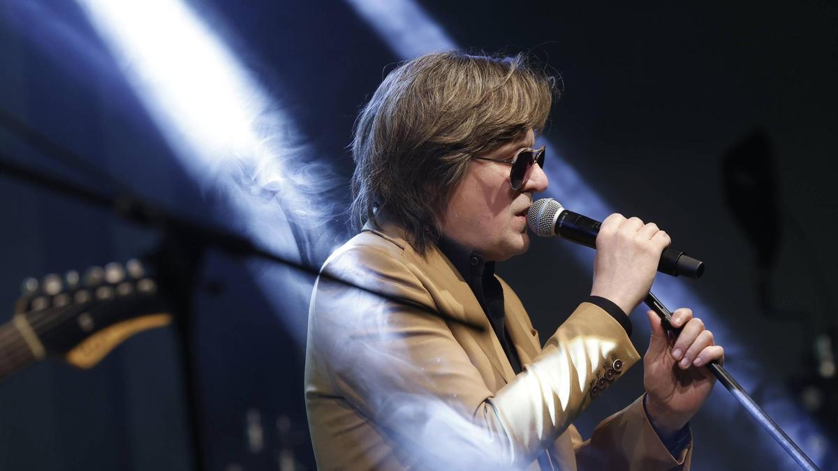 El asturiano Nacho Vegas durante la gira 'Vidas semipreciosas'.