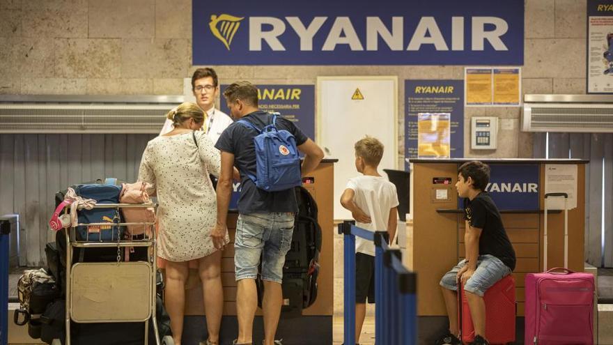 Calvet afirma que Ryanair «no podrà fer el que li doni la gana»