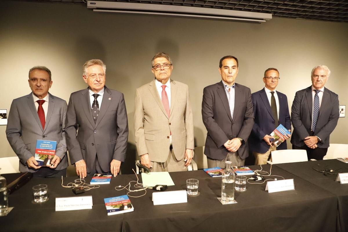 El escritor nicaragüense Sergio Ramírez, en Córdoba