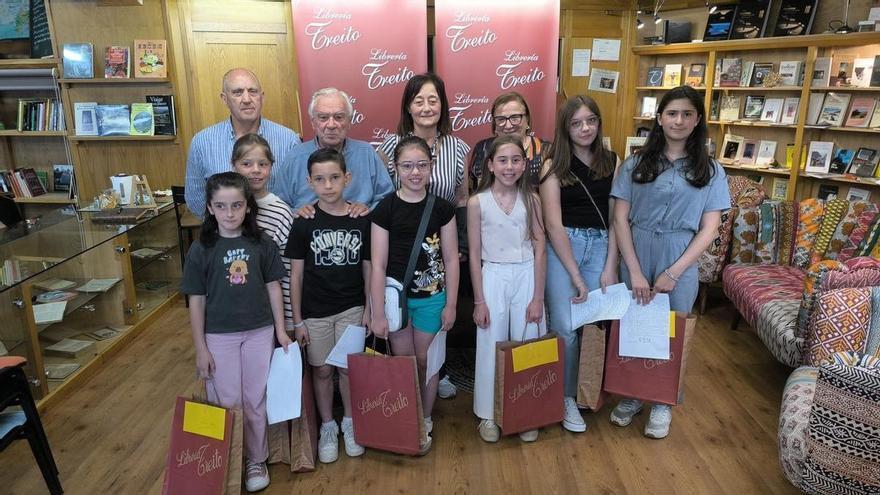 El concurso de cuentos infantiles de la librería canguesa Treito llevará el nombre de José Luis Rodríguez Mera: como jurado del certamen ha leído unos 4.000 cuentos durante 17 años