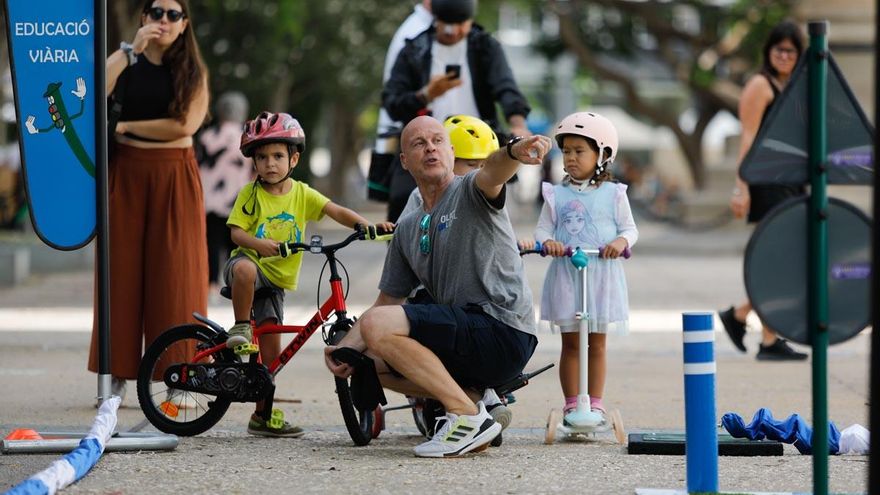Día Mundial sin Coches en Ibiza: «Si adelantáis os muerdo la oreja»