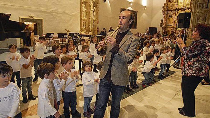 Carlos Núñez, en el Hostal dos Reis Católicos de Santiago. // X.Á.