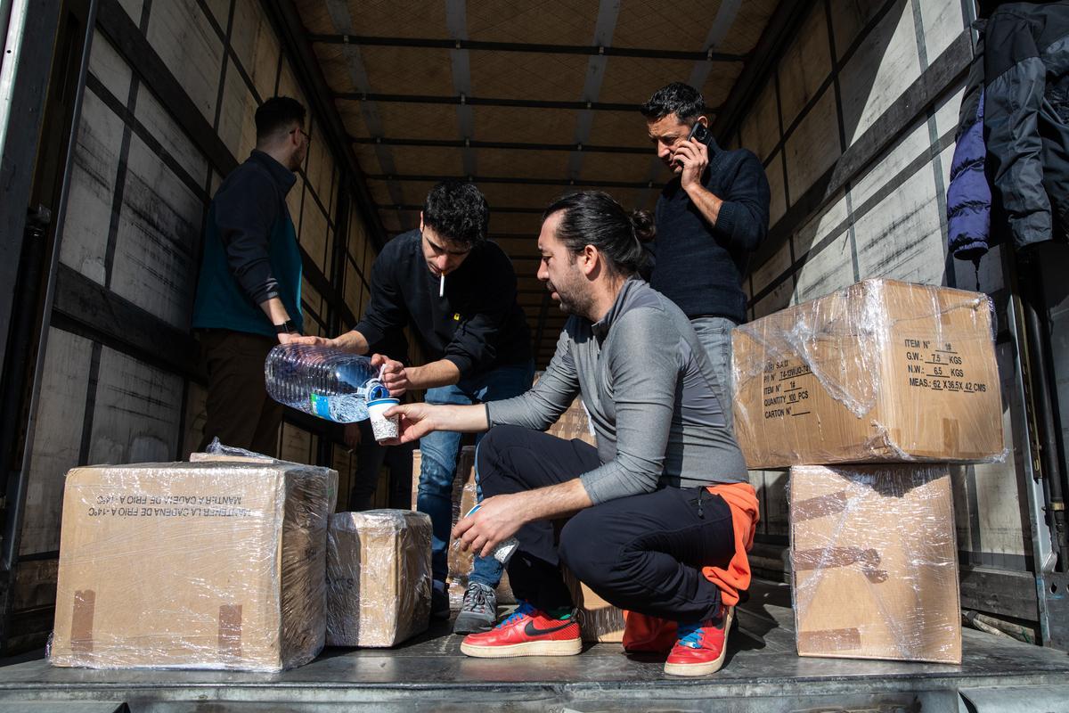 Voluntarios de Barcelona envían ayuda a las victimas terremoto de Turquía