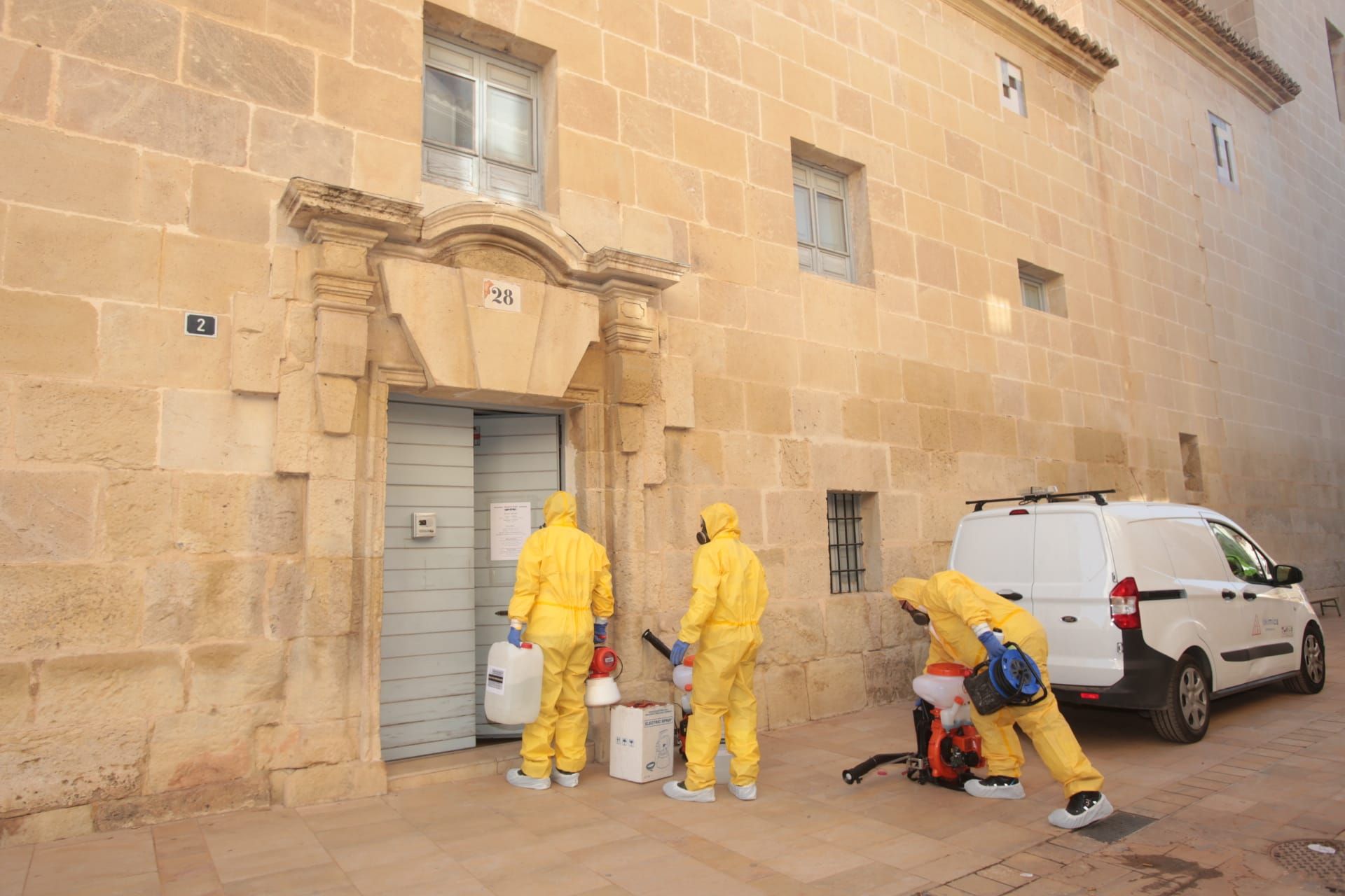 Desinfectan el monasterio de Santa Faz tras un brote que afecta a nueve monjas