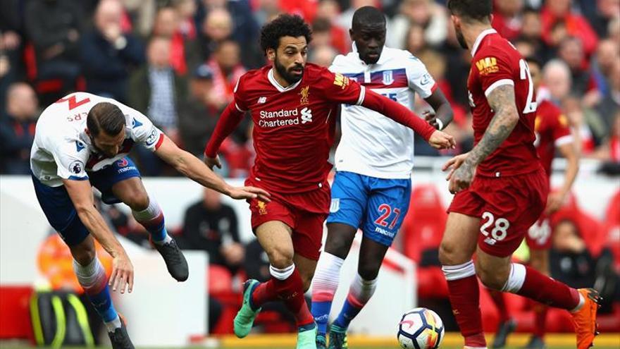 Salah falla y el Liverpool suma un punto