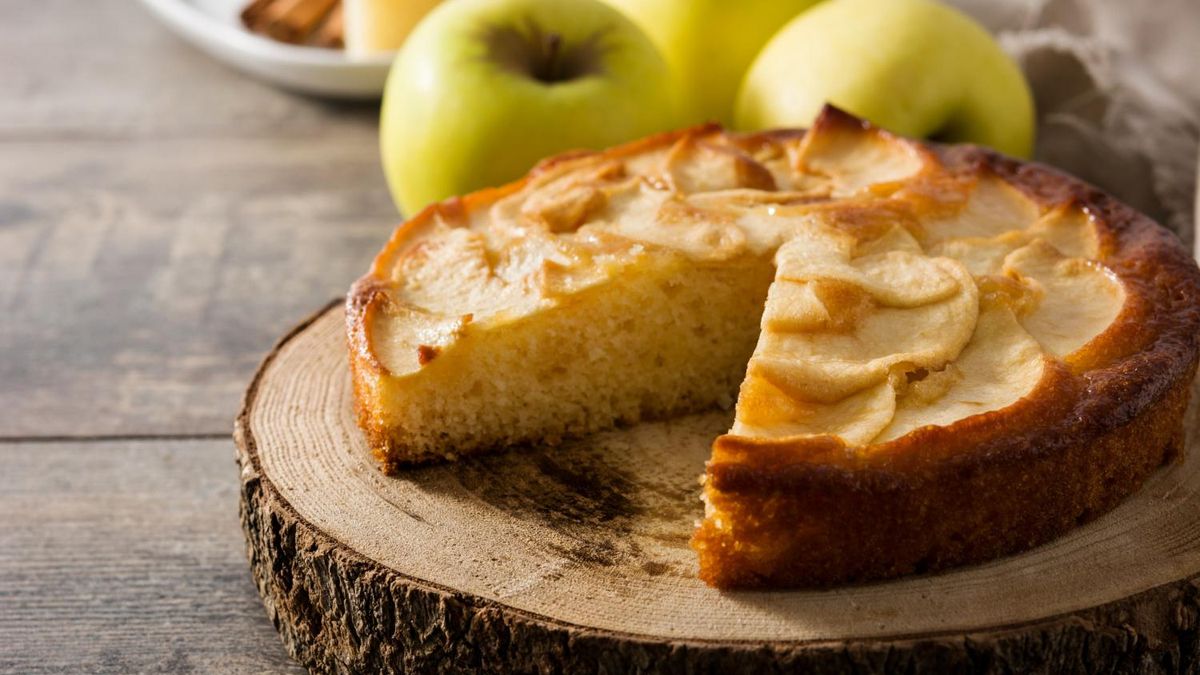 Así de fácil es como puedes hacer una tarta de manzana