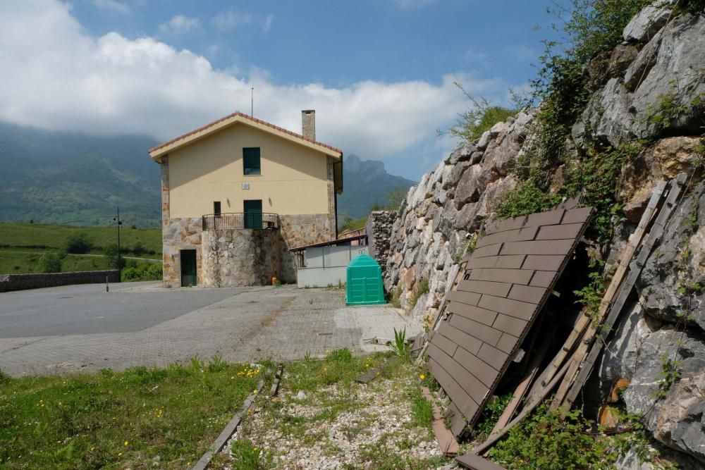 El hotel del Angliru, cerrado