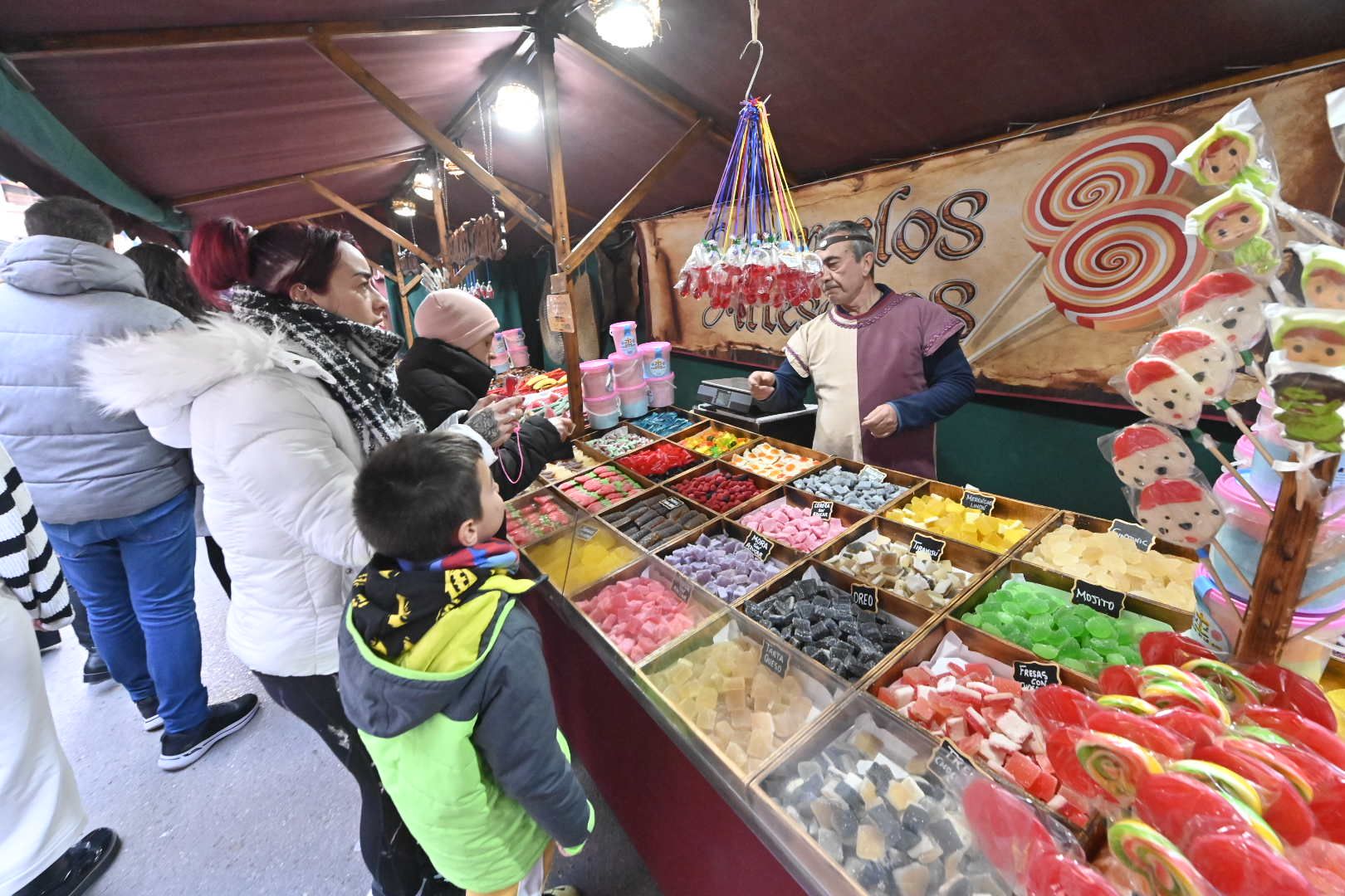 Acércate en imágenes al mercado medieval de Vila-real