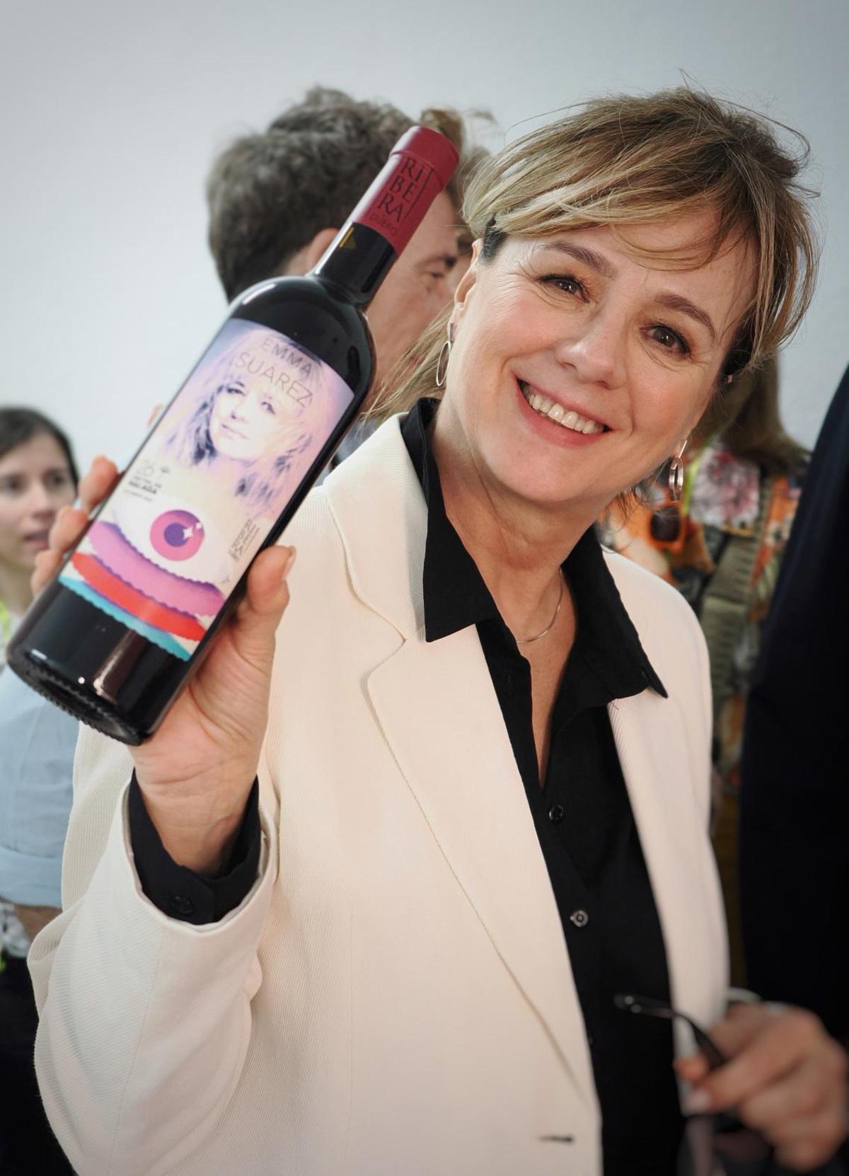 Emma Suárez, con su vino &quot;personalizado&quot;