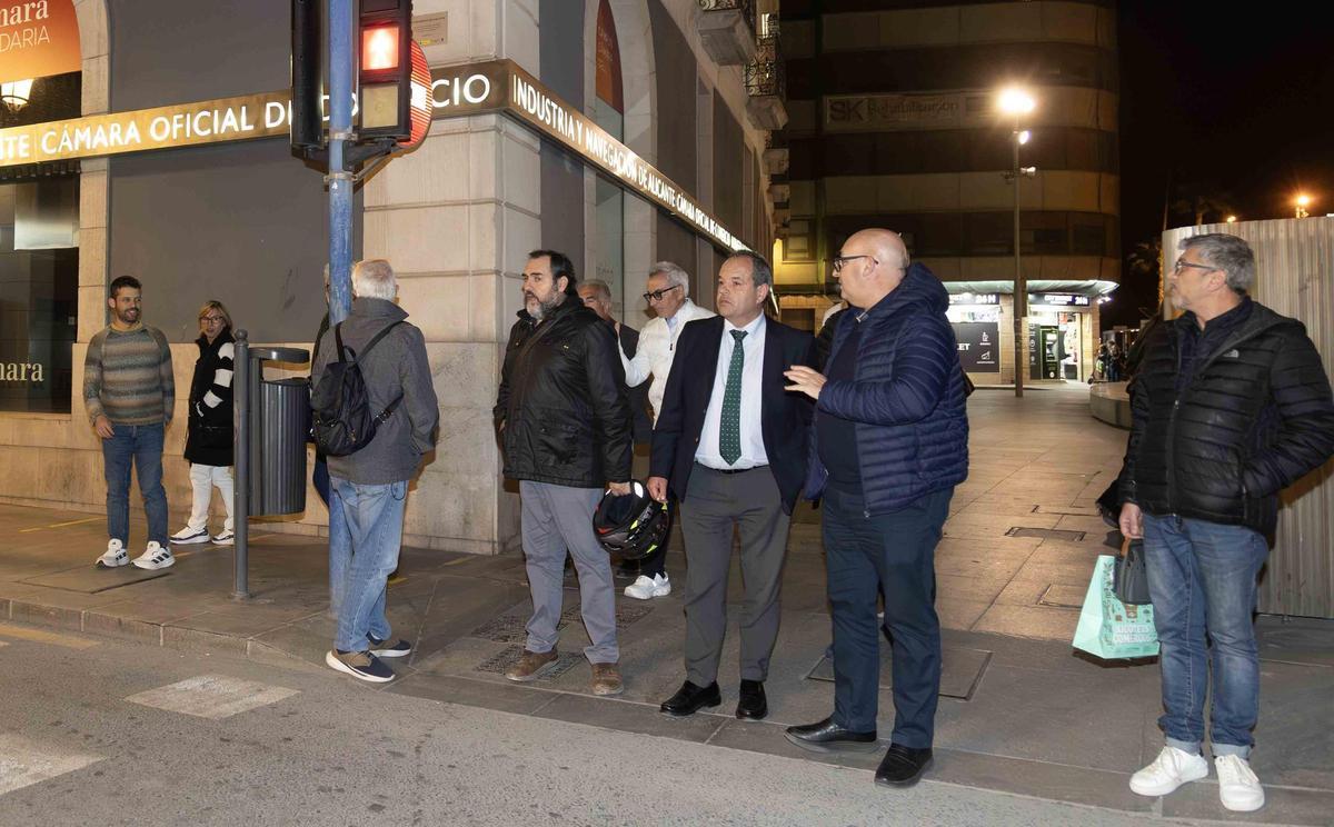 Reunión exprés de Carlos Baño con Facpyme en la Cámara de Alicante