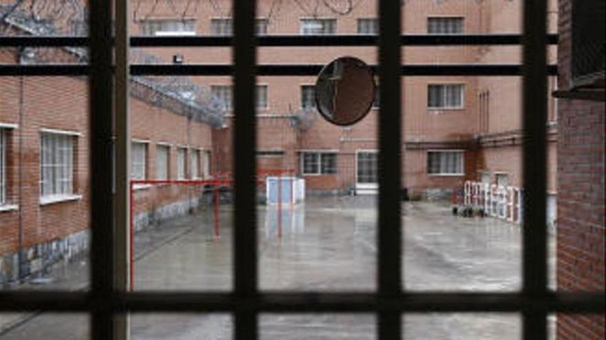 El brote de covid de la cárcel de Murcia, descontrolado: ya son más de 100 los infectados