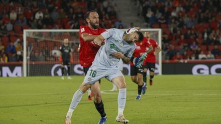 Resumen, goles y highlights del Mallorca 0 - 0 Getafe de la jornada 13 de LaLiga EA Sports