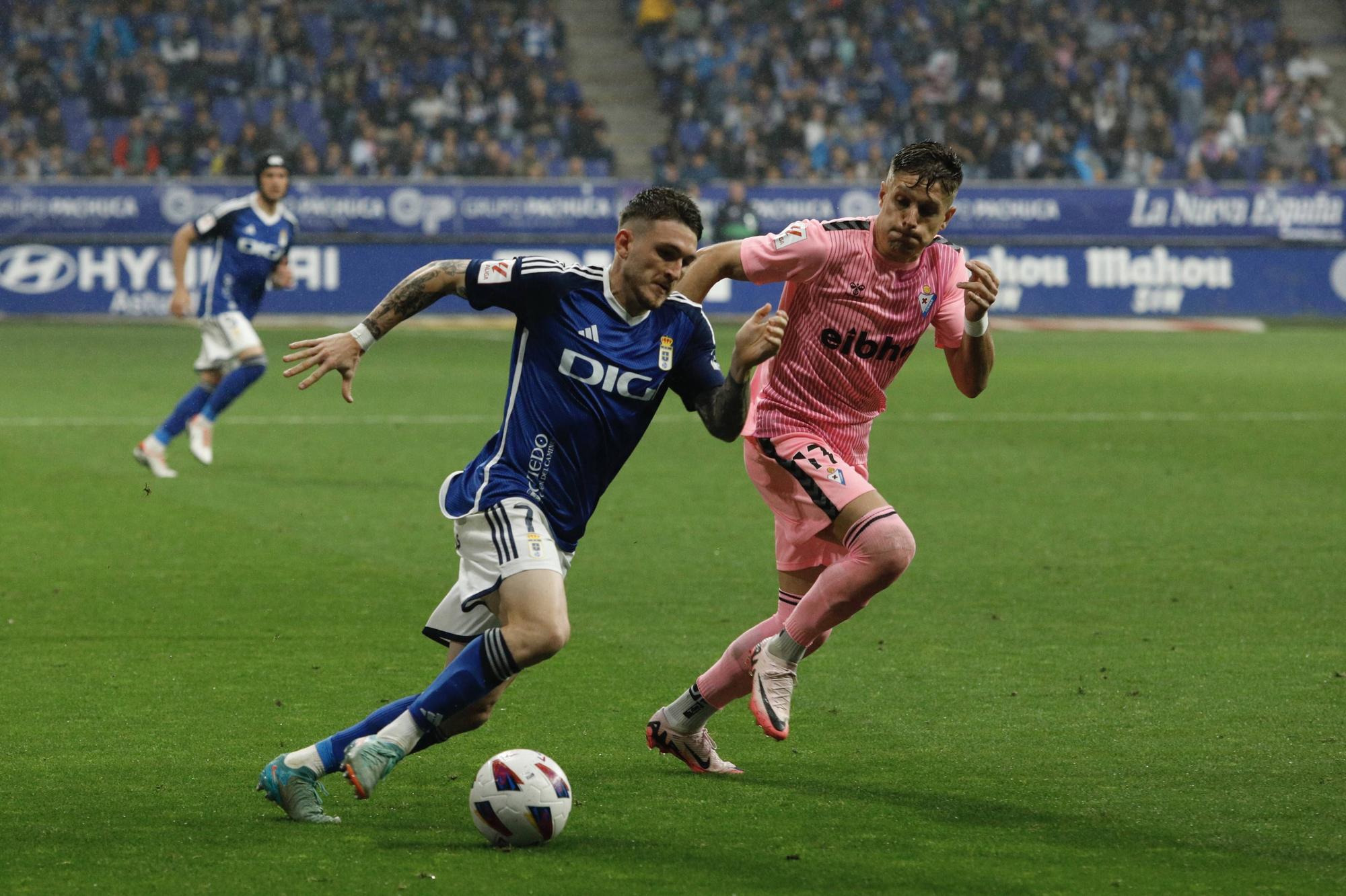 EN IMÁGENES: La vibrante ida del play-off entre Oviedo y Eibar
