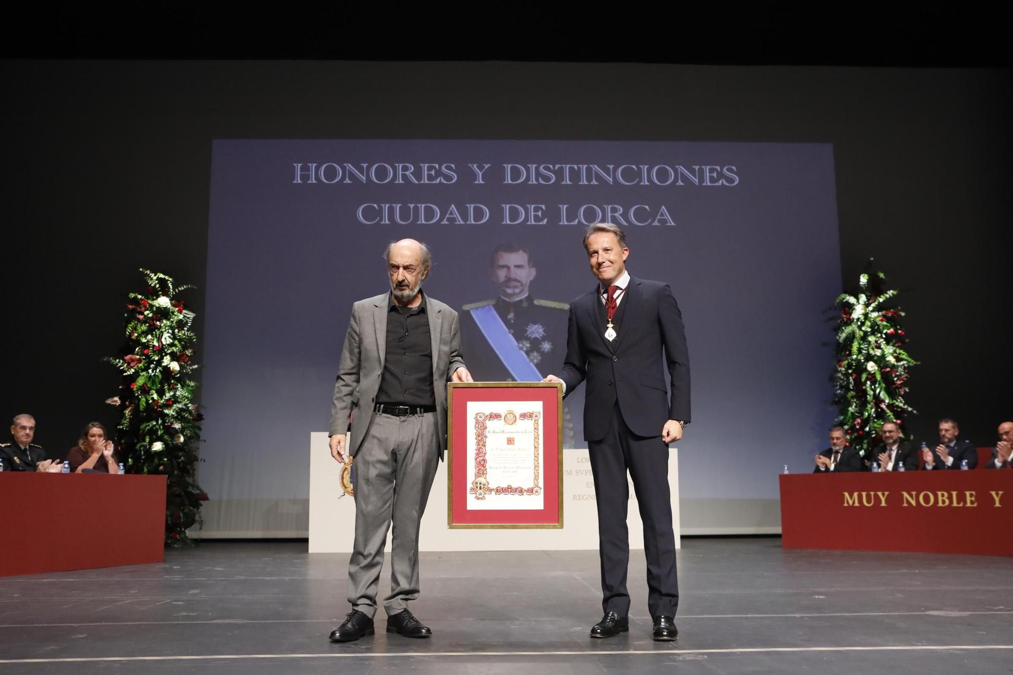 La entrega de Honores y Distinciones de Lorca, en imágenes