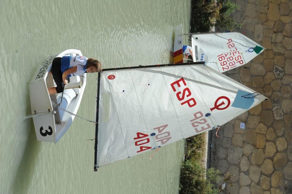 Regata exhibición en el Río Segura