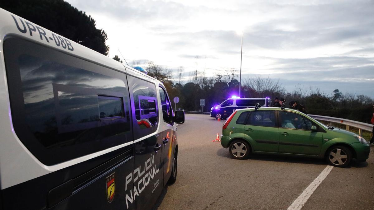AGENTES DURANTE EL CONTROL. CONTROL DE TRAFICO