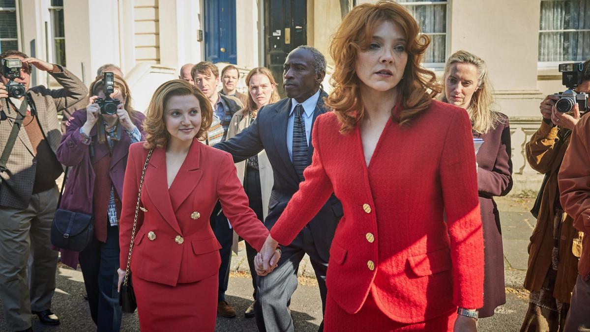 Mia McKenna-Bruce y Natalie Dormer, en 'The Lady'