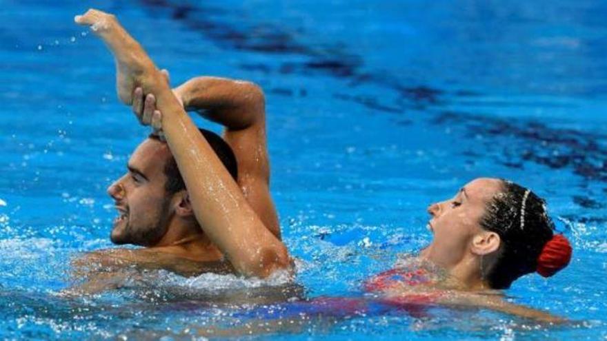 Berta Ferreras y Pau Ribes, bronce en el dúo mixto de Natación Artística