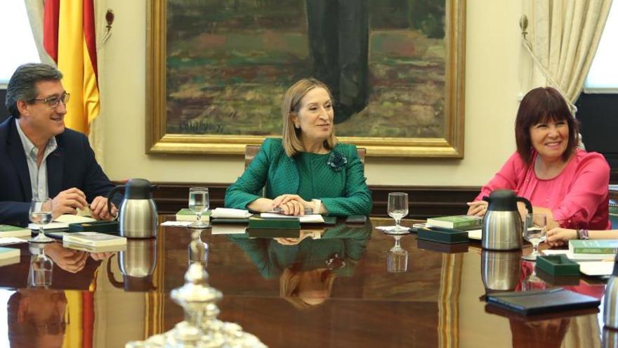 Ana Pastor ha presidido la reunión de la Mesa.