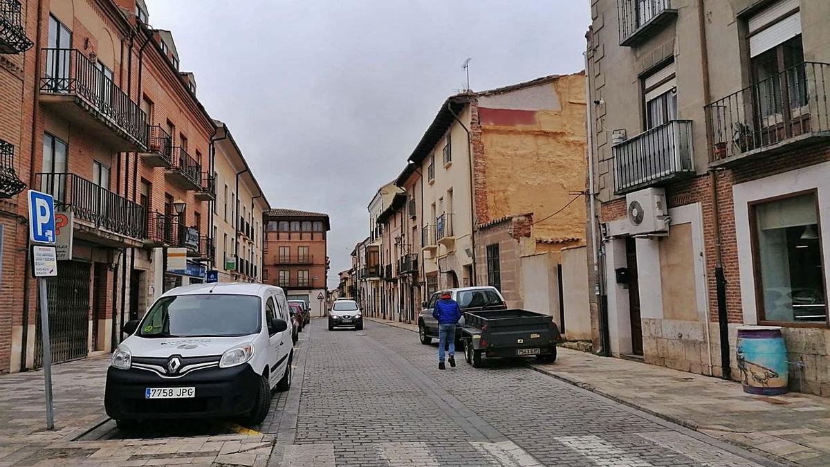 La calle Amor de Dios casi vacía. | M. J. C.