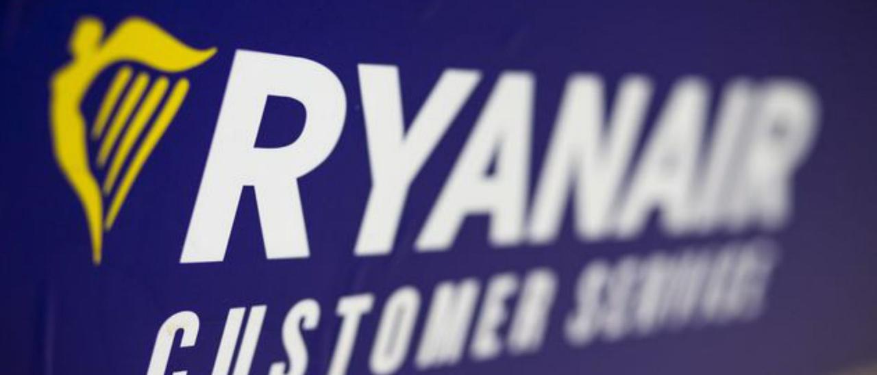 Ryanair-Logo auf der Kundenservice-Seite.