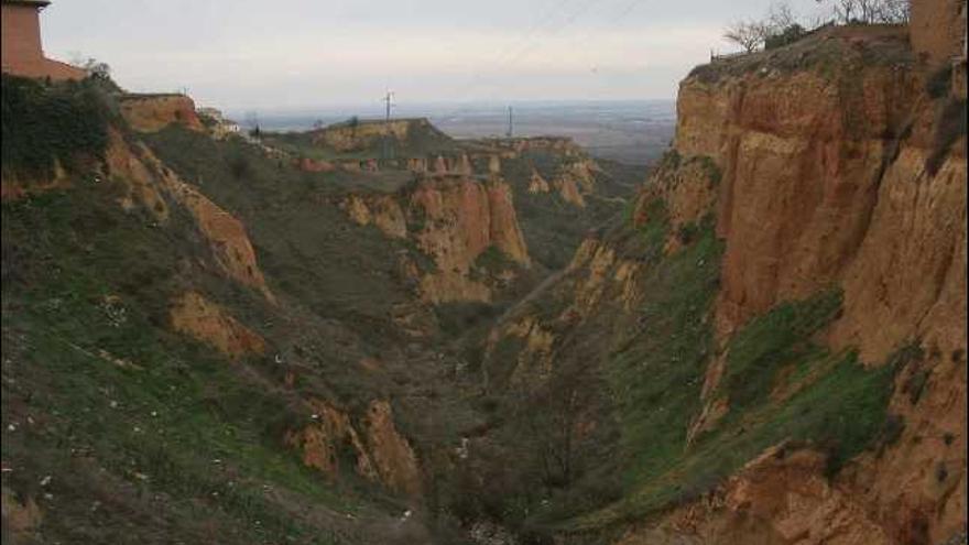 Vista parcial del puerto de la Magdalena