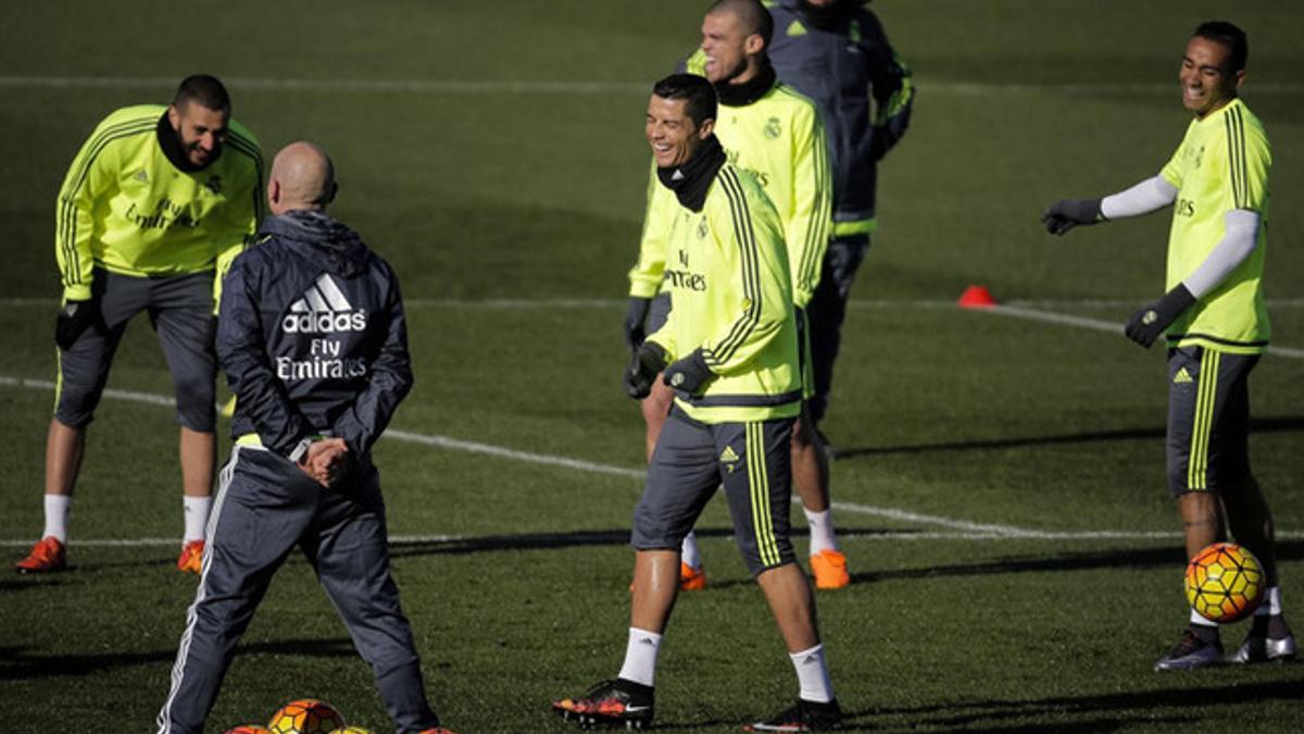 Zidane no pudo contar con Ramos en la sesión de trabajo